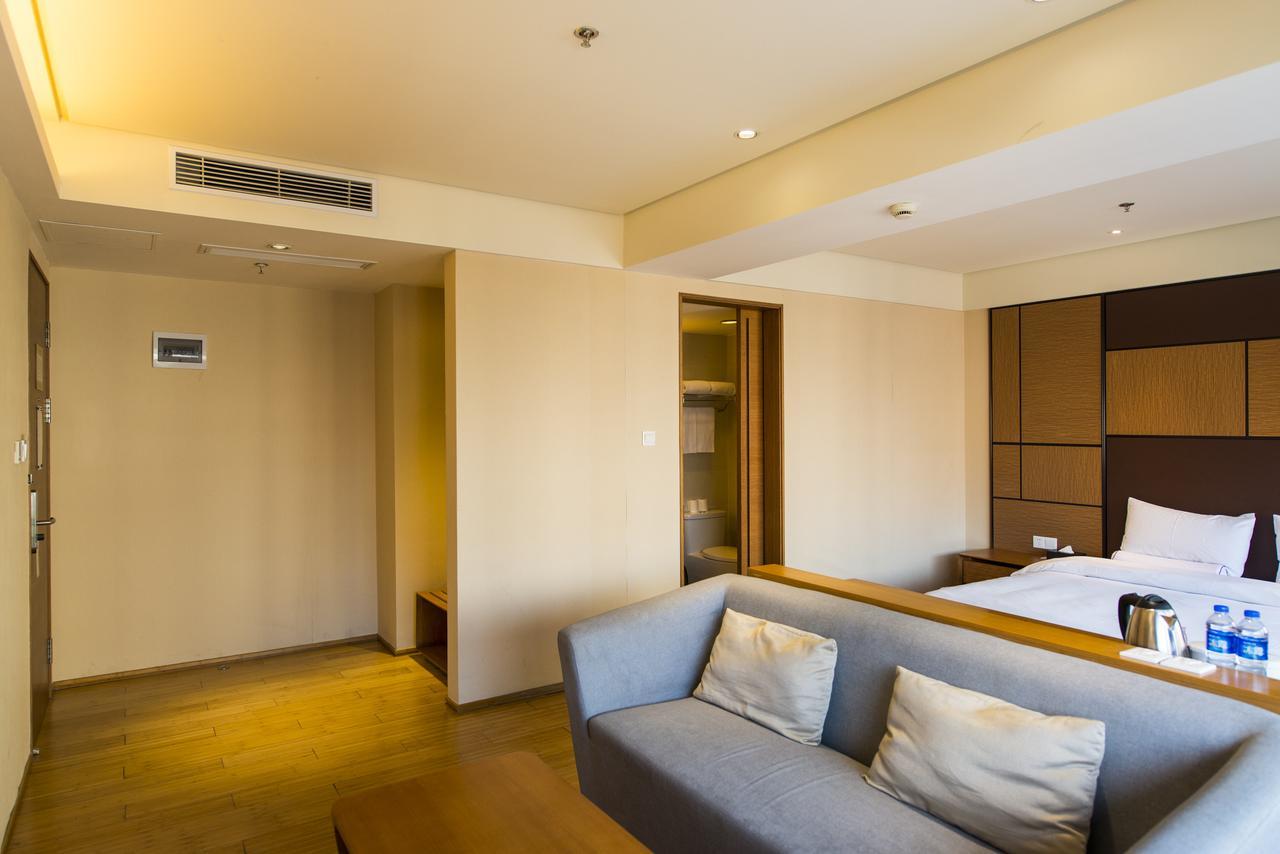 Hotel Ji Changfeng Park 4*